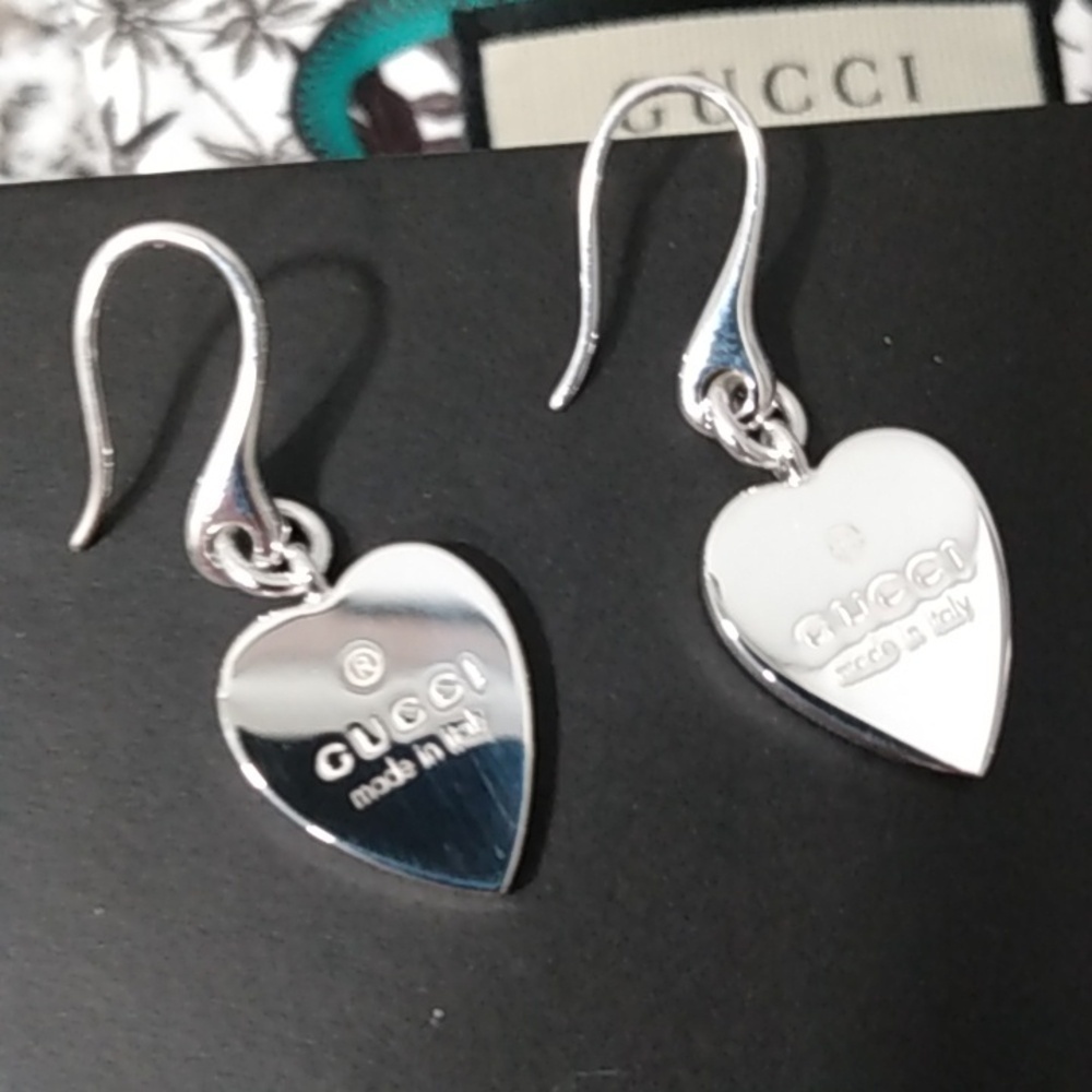 NEW, Gucci Sterling Silver Trademark Heart Dangle Earrings - Picture 14 of 16